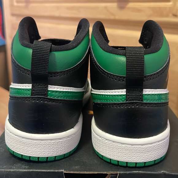 JORDAN 1 MID (PS) - Picture 4 of 4